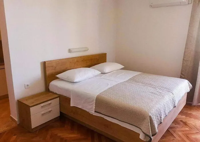 Appartamento By The Sea Barbat, Rab - 22053 Rab Town