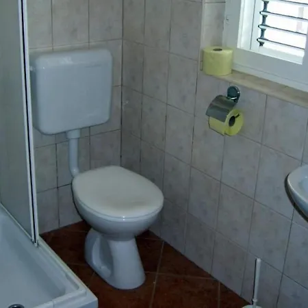 Appartamento By The Sea Barbat, Rab - 22053 Rab Town